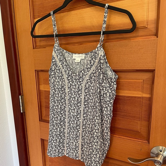 PRICED TO SELL - See Description for details — Black and Cream Floral Cami - Picture 2 of 7